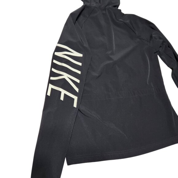 Nike track jacket - Picture 7 of 8